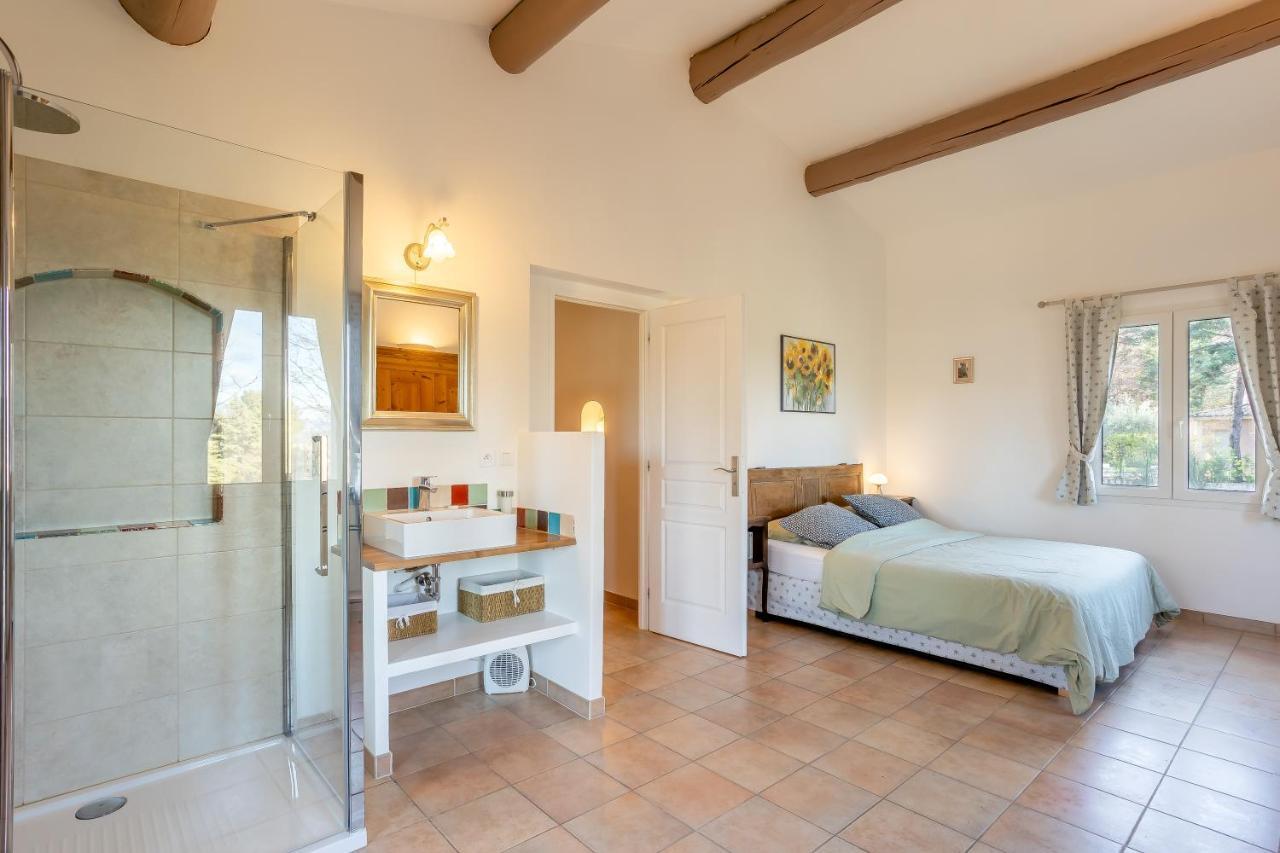 La Villa Du Petit Bois Les Lavandes Faucon  Exteriör bild